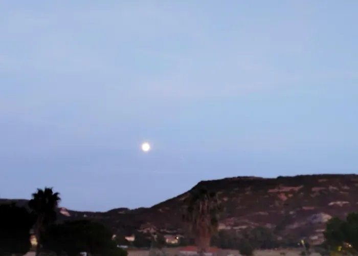 La Luna Sarda, * 布沙滨海